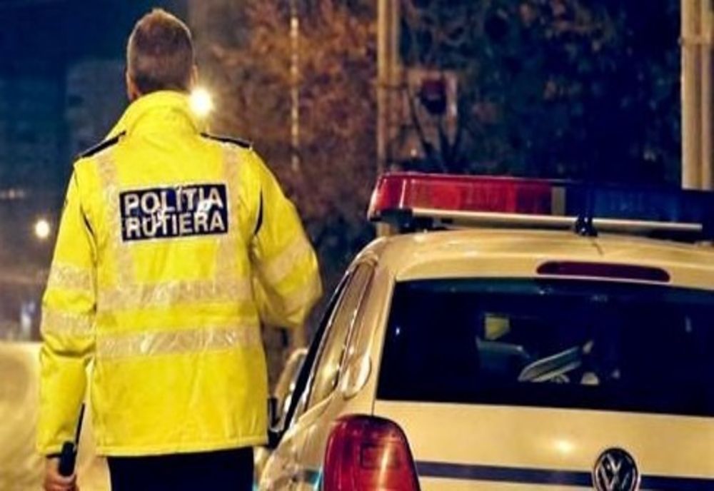 Bărbat cercetat penal pentru că a condus autoturismul cu un permis fals întrucât avea dreptul de a conduce anulat