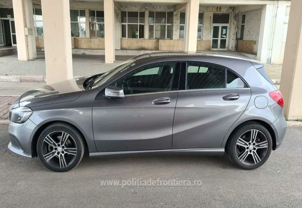 Mercedes căutat de autoritățile franceze, descoperit de poliţiştii de frontieră la Giurgiu