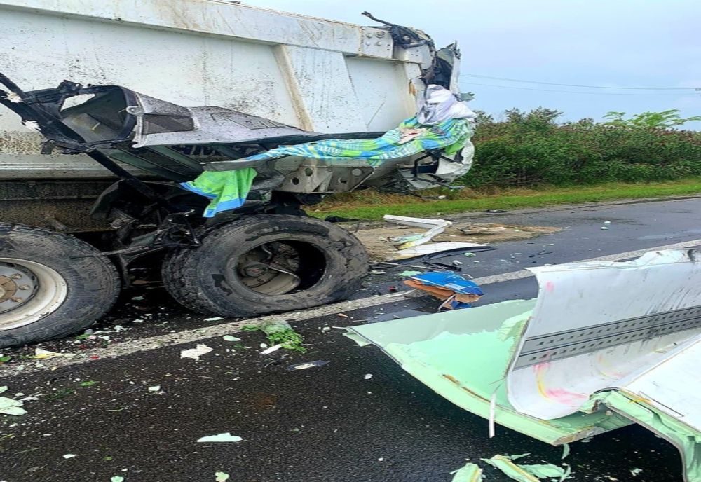 Accident mortal pe Autostrada A1 București-Pitești, în județul Giurgiu, după ce două autovehicule de mare tonaj au intrat în coliziune