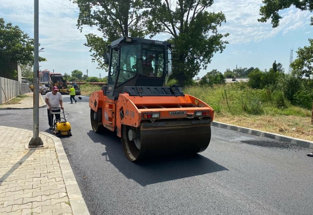 În Giurgiu, continuă lucrările de modernizare a mai multor străzi