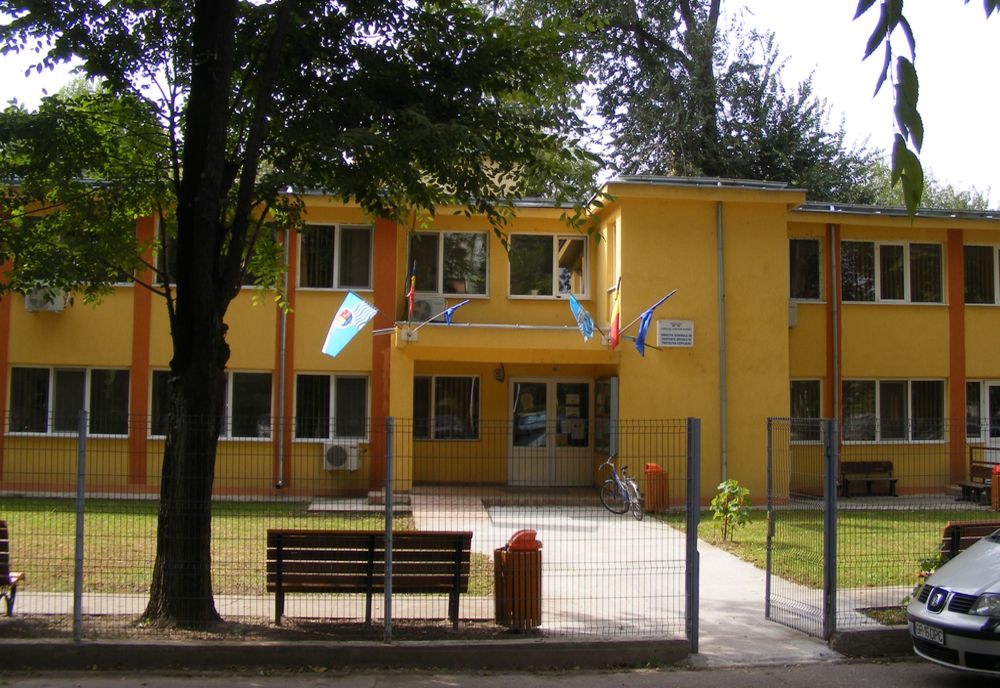 Angajări masive la DGASPC Giurgiu pe posturi de asistenți maternali