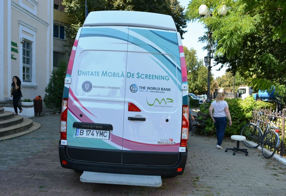Caravană pentru depistarea cancerului de col uterin, în Giurgiu