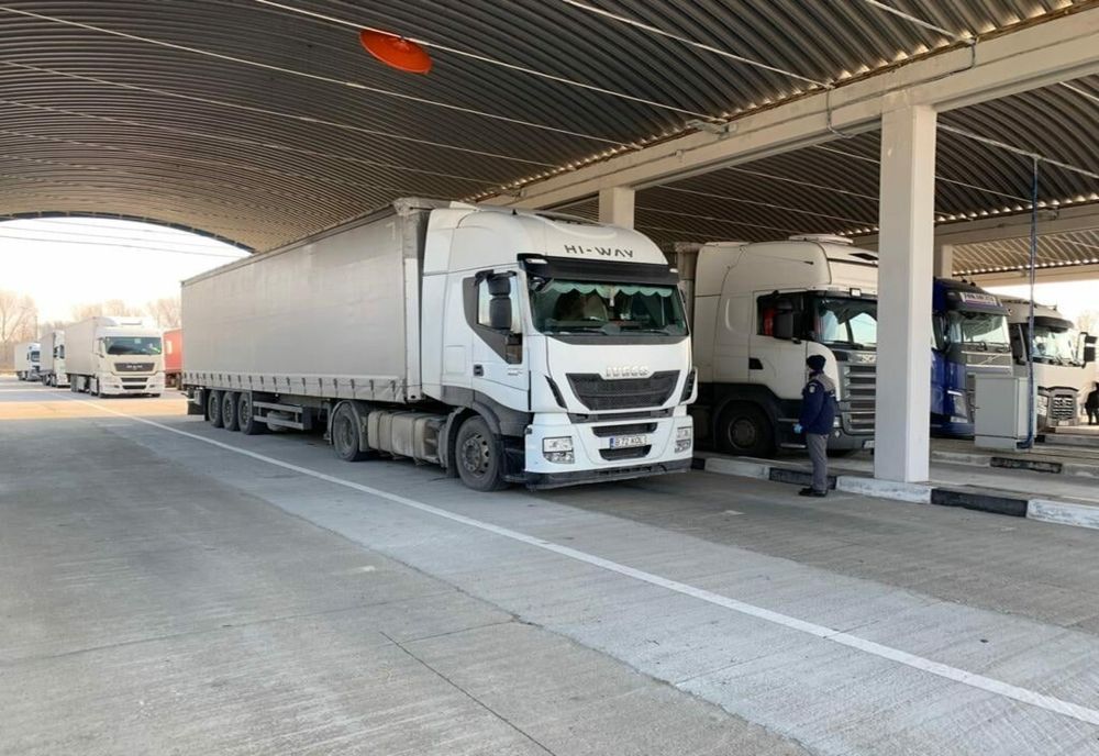 Trafic intens la frontiera cu Bulgaria, la Giurgiu. Ce recomandă polițiștii de frontieră