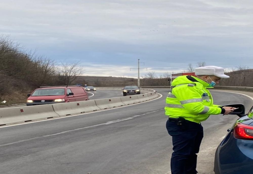 Razii pe drumurile naţionale din judeţul Giurgiu. A curs cu amenzi 