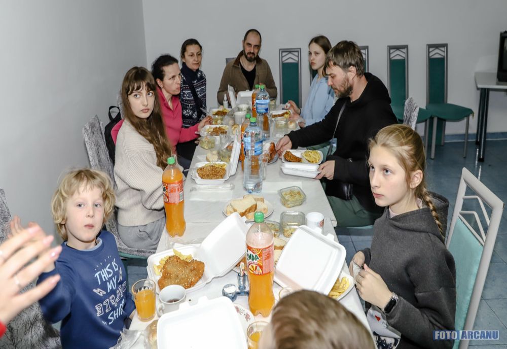 Refugiaţi din Ucraina, în tranzit, prin Giurgiu. Unde au fost cazaţi 