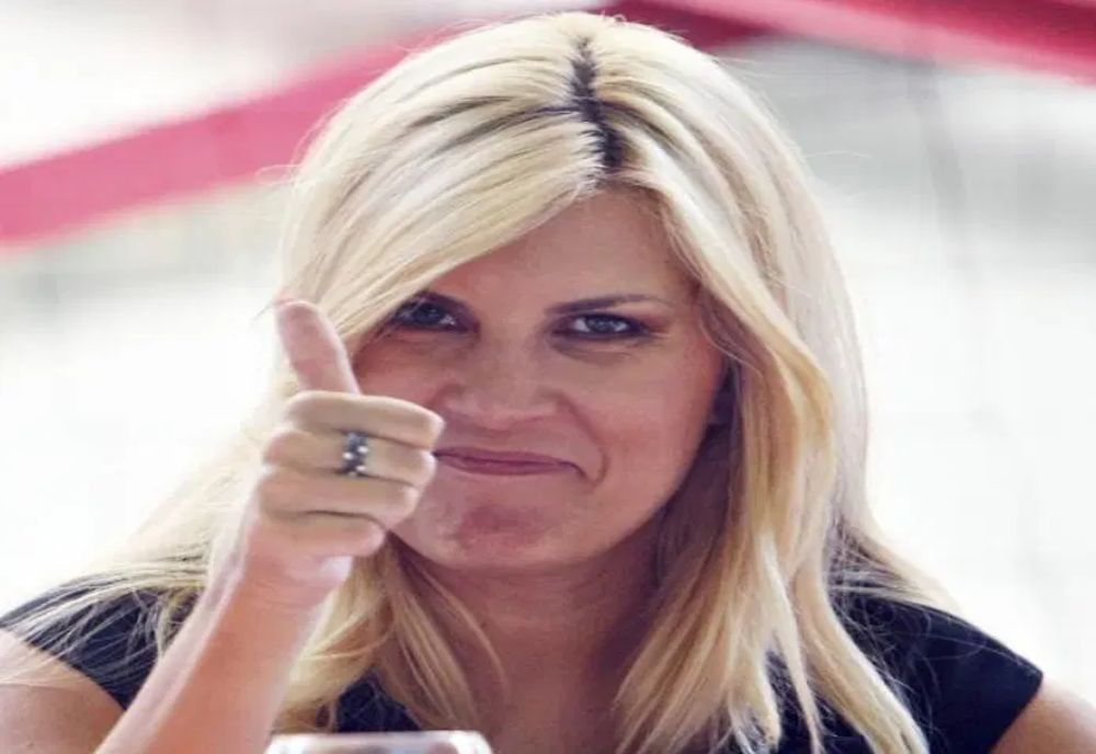 Elena Udrea a părăsit ţara prin Vama Giurgiu. Ce spune Poliţia de Frontieră