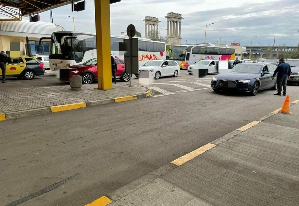 Aglomerație la Vama Giurgiu. Românii pleacă în Bulgaria, de Paşti