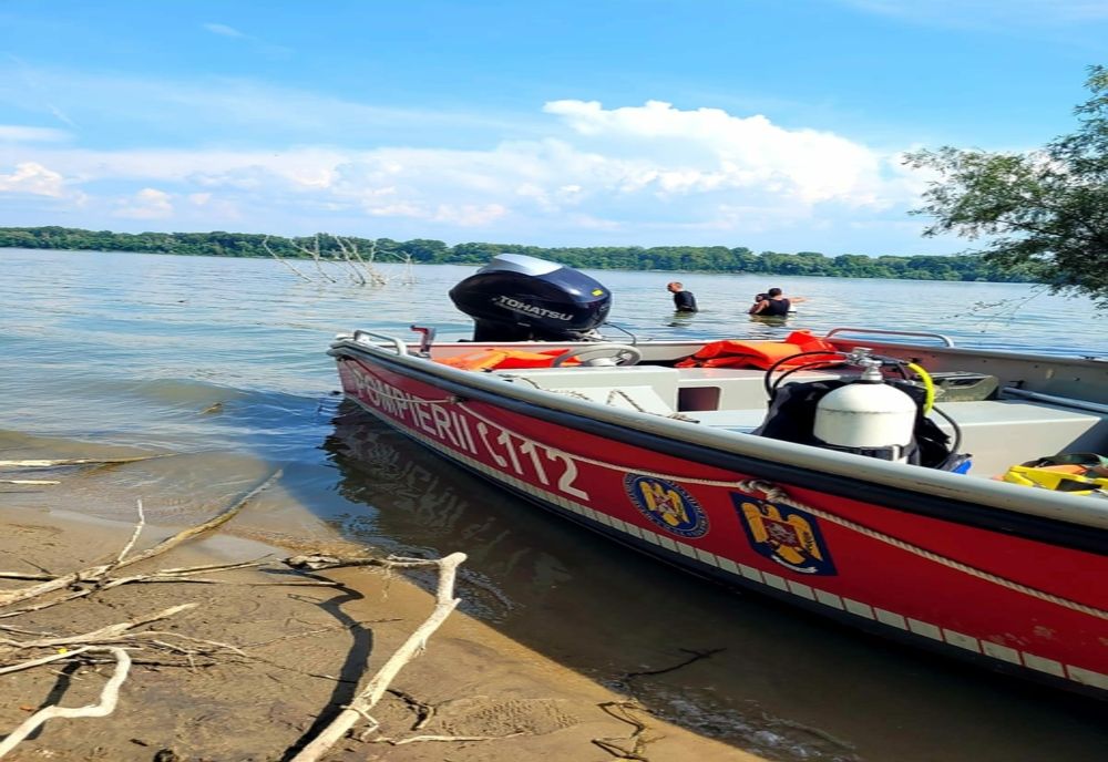 Tânărul care s-a înecat ieri la Gostinu a fost găsit