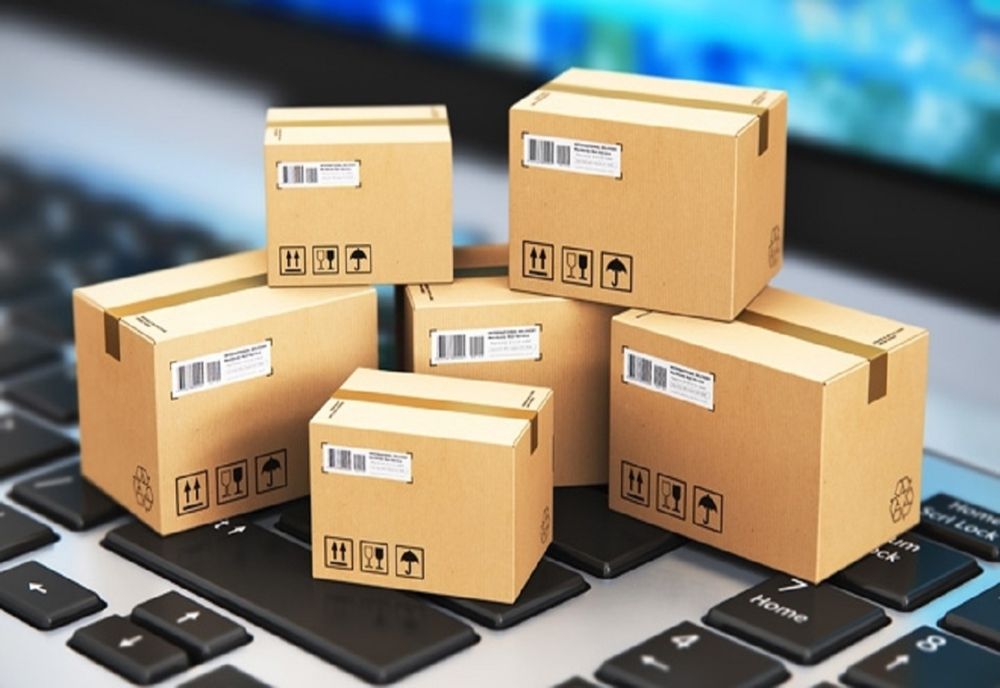 Curierii vor trimite lunar la ANAF lista cu cei care comandă online cu plata ramburs