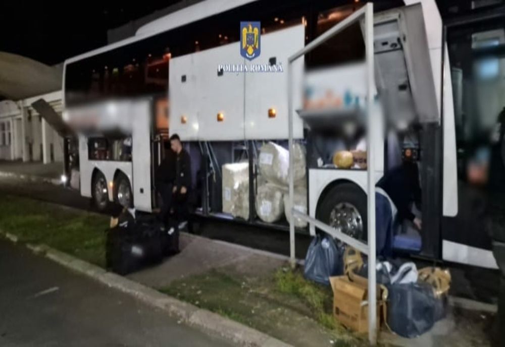 Bunuri contrafăcute, estimate la aproximativ 330.000 lei, descoperite la PTF Giurgiu