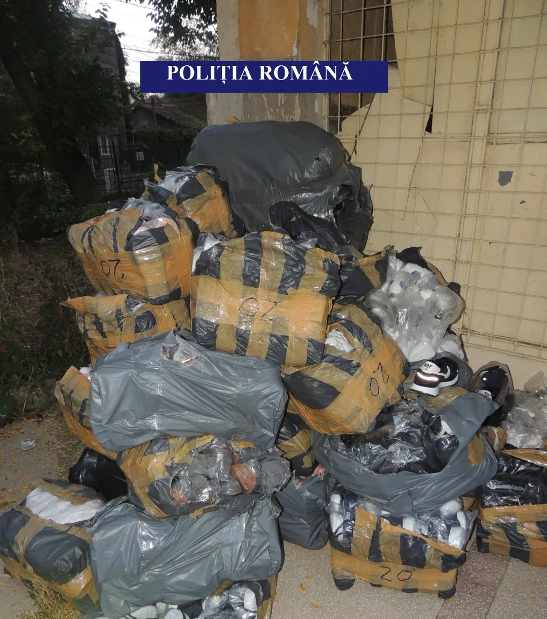 bunuri confiscate