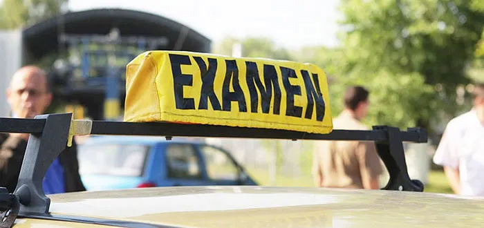 intrebari-examen-permis-auto
