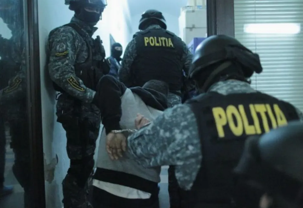 Puteri sporite pentru oamenii legii. Când pot folosi polițiștii forța fizică