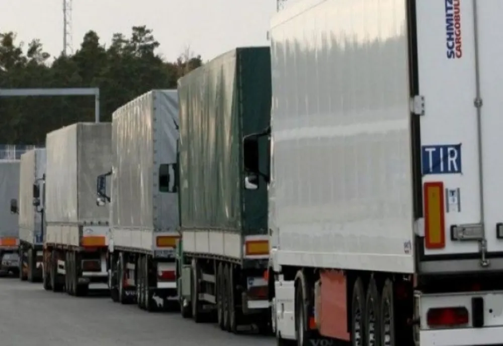 Timp de așteptare de 150 de minute la automarfare, la PTF Giurgiu. Autoritățile bulgare fac verificări suplimentare