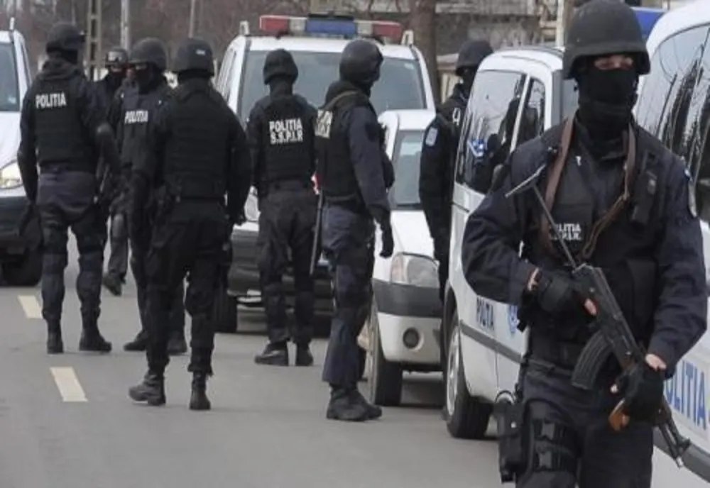 Şapte membri ai clanului Didilă, arestaţi preventiv. A fost arestat şi un polițist de frontieră