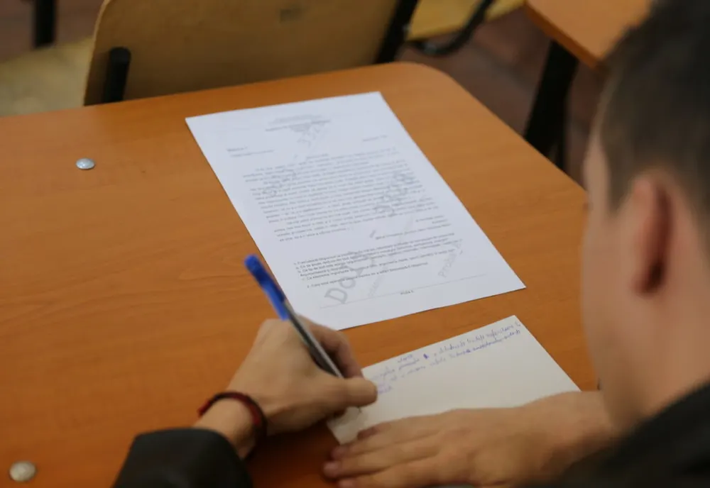 Elevii de clasa a VIII-a din județul Giurgiu încep mâine Evaluarea Națională 2020