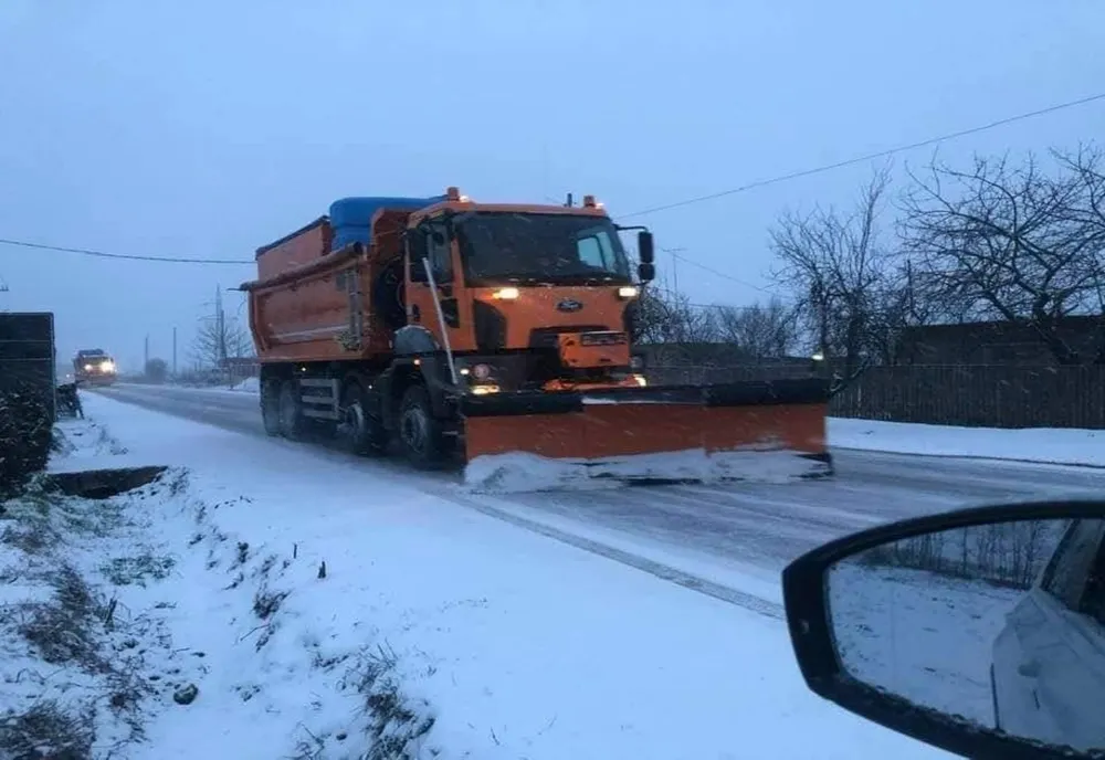 Drumarii au început deszăpezirea în județul Giurgiu. Unde și cum se acționează