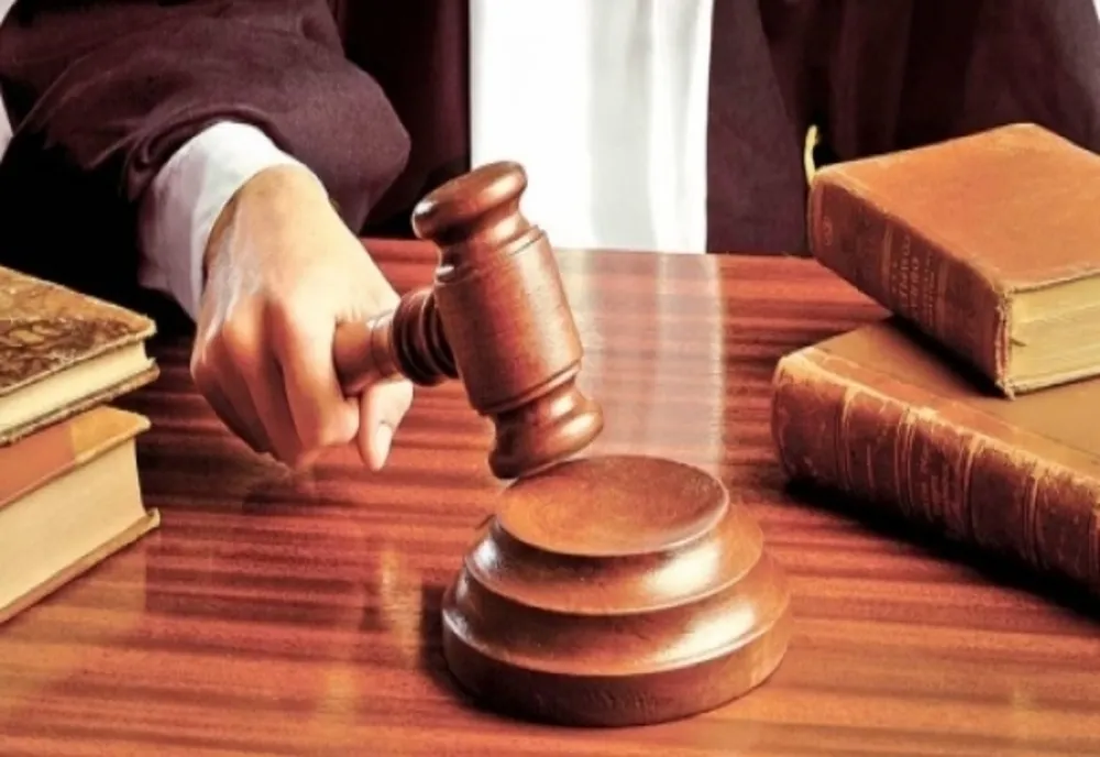 Patru persoane şi o firmă din Adunaţii Copăceni, trimise în judecată pentru infracţiuni contra mediului