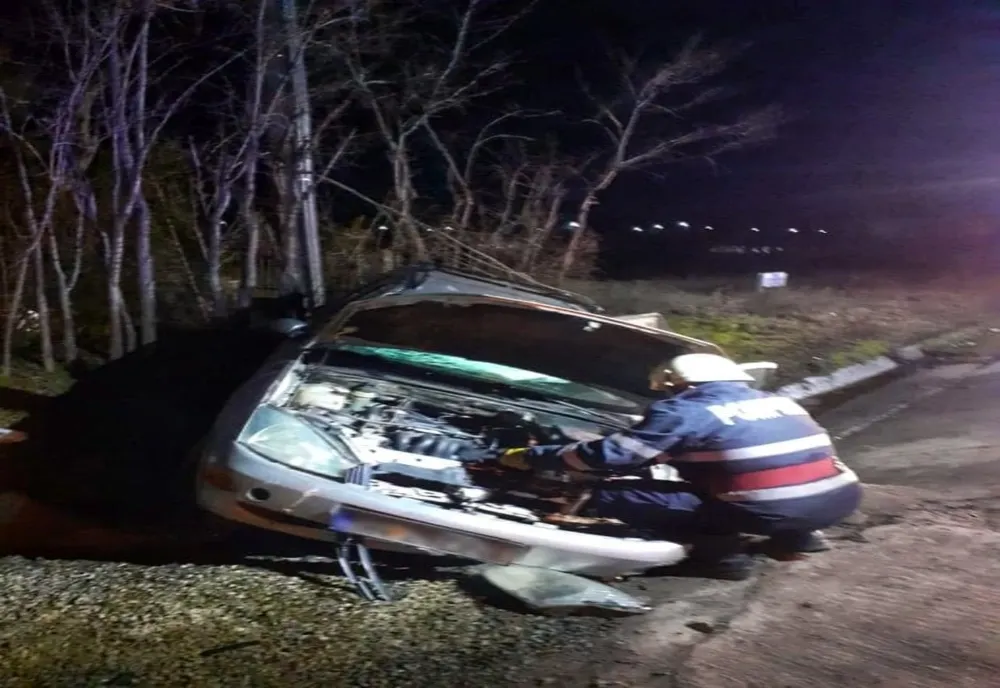 Accident rutier pe DN 5. O persoană a fost transportată la spital