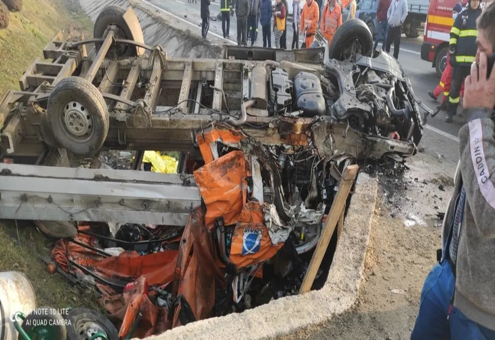 Autorul tragicului accident de pe DN5, cu doi morți și șase răniți, a fost reținut