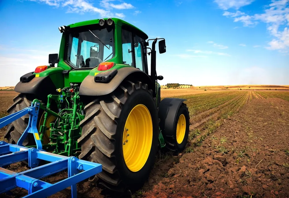 Învăţământul dual se extinde în judeţul Giurgiu. Va fi înfiinţată o clasă cu specializarea mecanic agricol