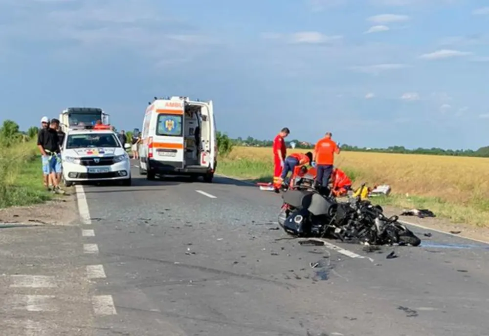 Accident mortal pe DN41, la Băneasa. Un motociclist a decedat după ce a intrat în coliziune cu un autoturism