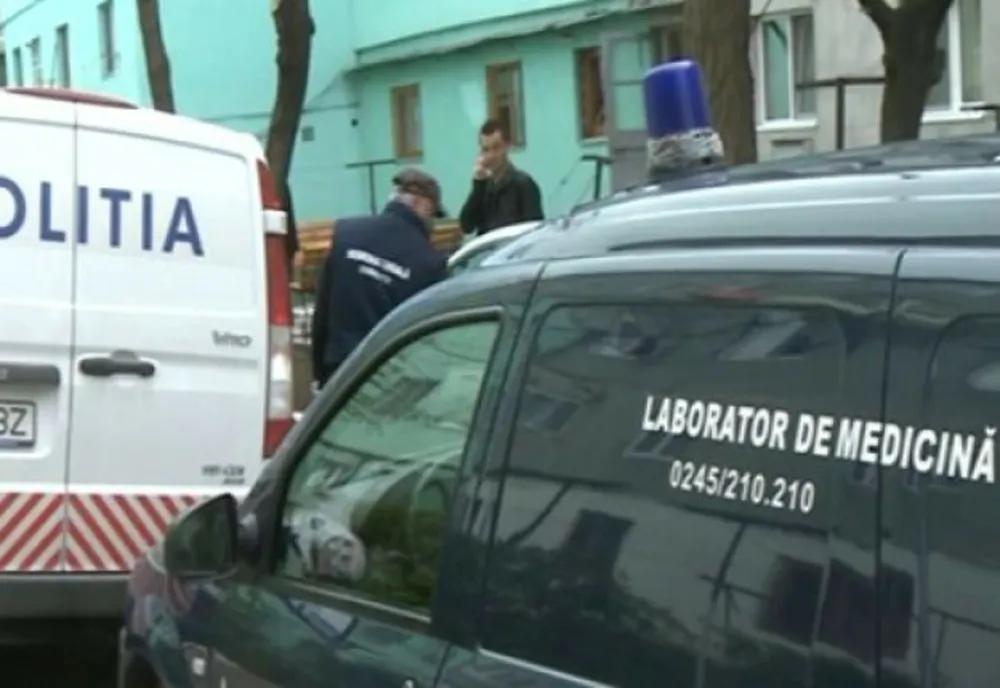 Giurgiu. Moarte suspectă. O femeie şi-a găsit fiul decedat în locuinţă