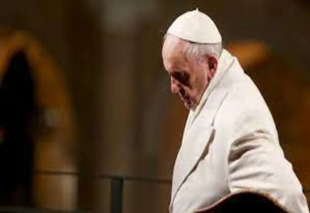 ÎNGRIJORARE LA VATICAN! PAPA FRANCISC, INTERNAT DE CINCI ZILE CU O INFECȚIE RESPIRATORIE