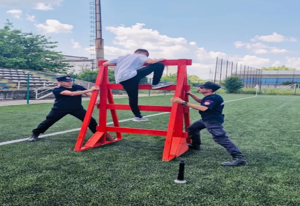 Giurgiu. Zeci de elevi au participat la concursul “Prietenii Pompierilor”