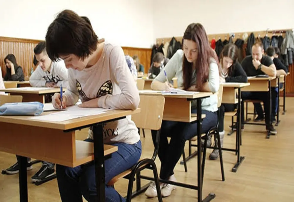 PROBELE DE COMPETENȚE DE LA BACALAUREAT NU VOR MAI FI SUSȚINUTE ÎN TIMPUL CURSURILOR