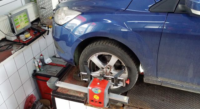 sistemul de direcție auto