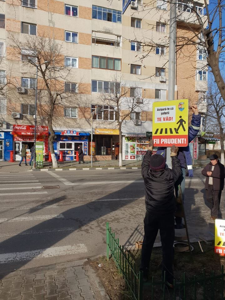 indicatoare de atenționare