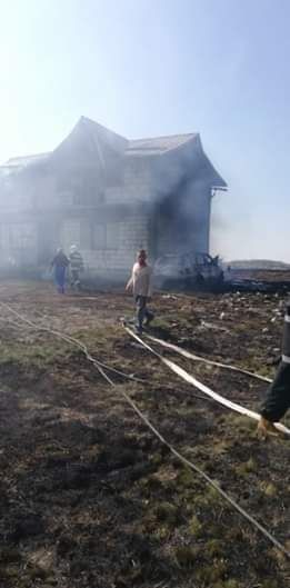 incediu de vegetație uscată