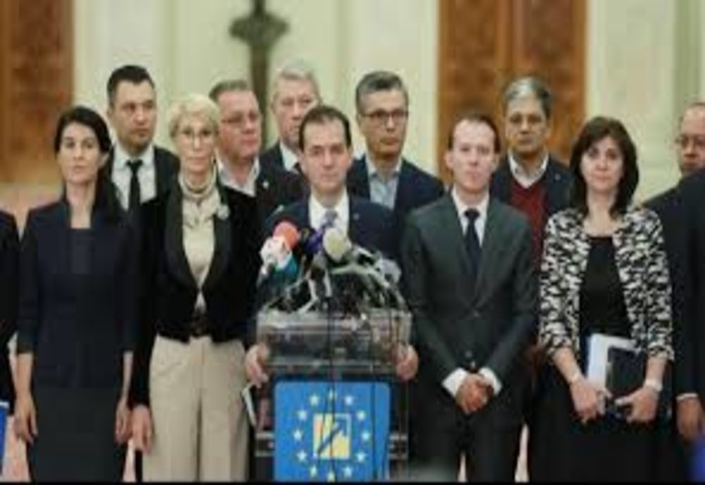 Cabinetul Orban a depus jurământul de învestitură în funcţii