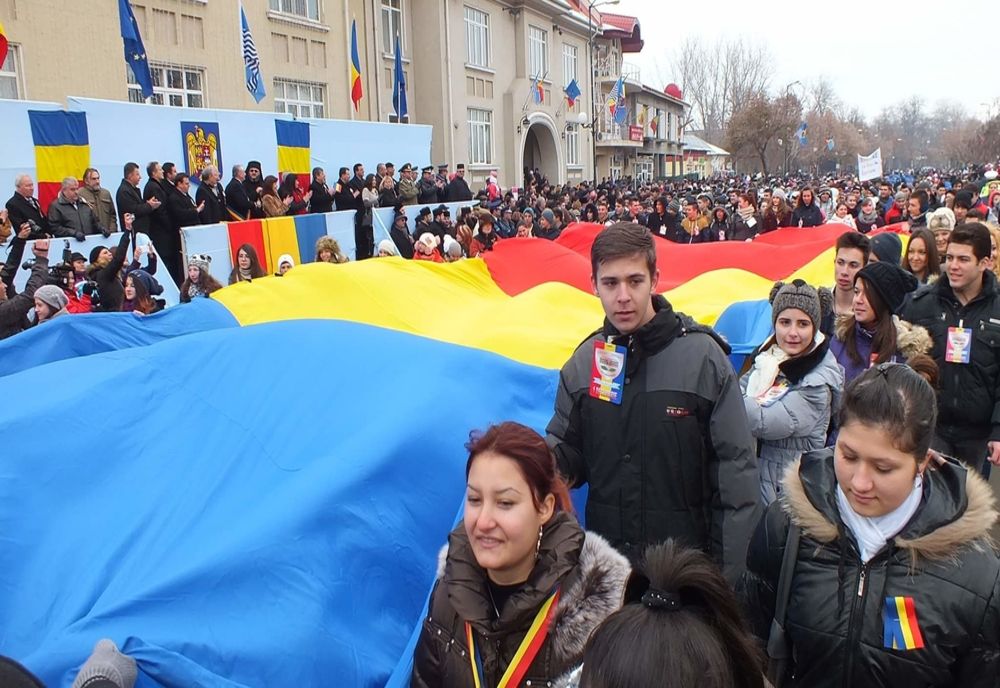 Giurgiuvenii, invitați la sarmale și fasole cu cârnați, de Ziua Națională a României. Ce surprize mai pregătesc organizatorii