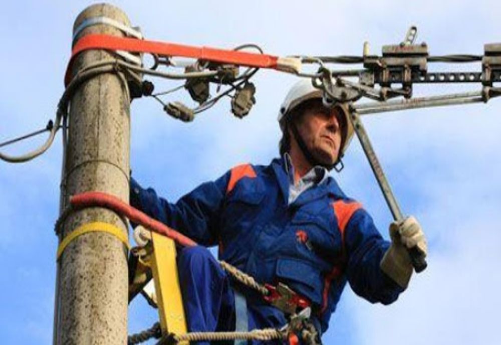 Zone din județul GIURGIU și din municipiu rămân astăzi temporar fără curent electric