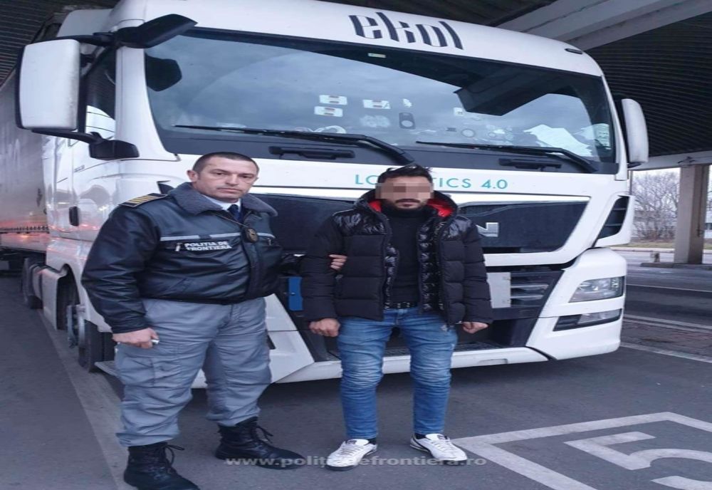 Tânăr palestinian, ascuns într-un camion cu pâslă, depistat la Giurgiu 