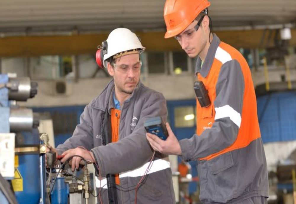 Angajatori, vreţi să angajaţi ucenici? Ce trebuie să faceți