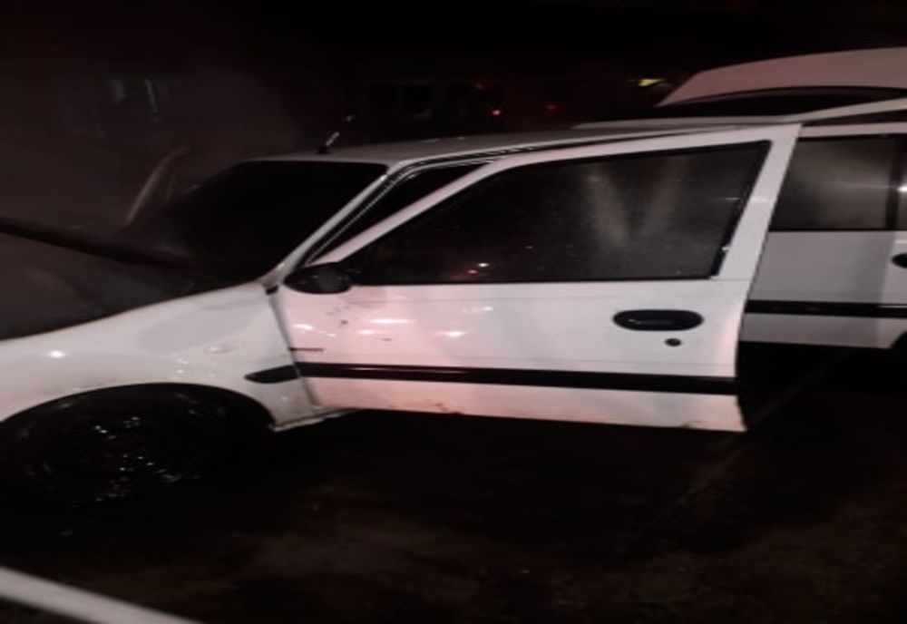 Autoturism în flăcări la Bolintin Vale