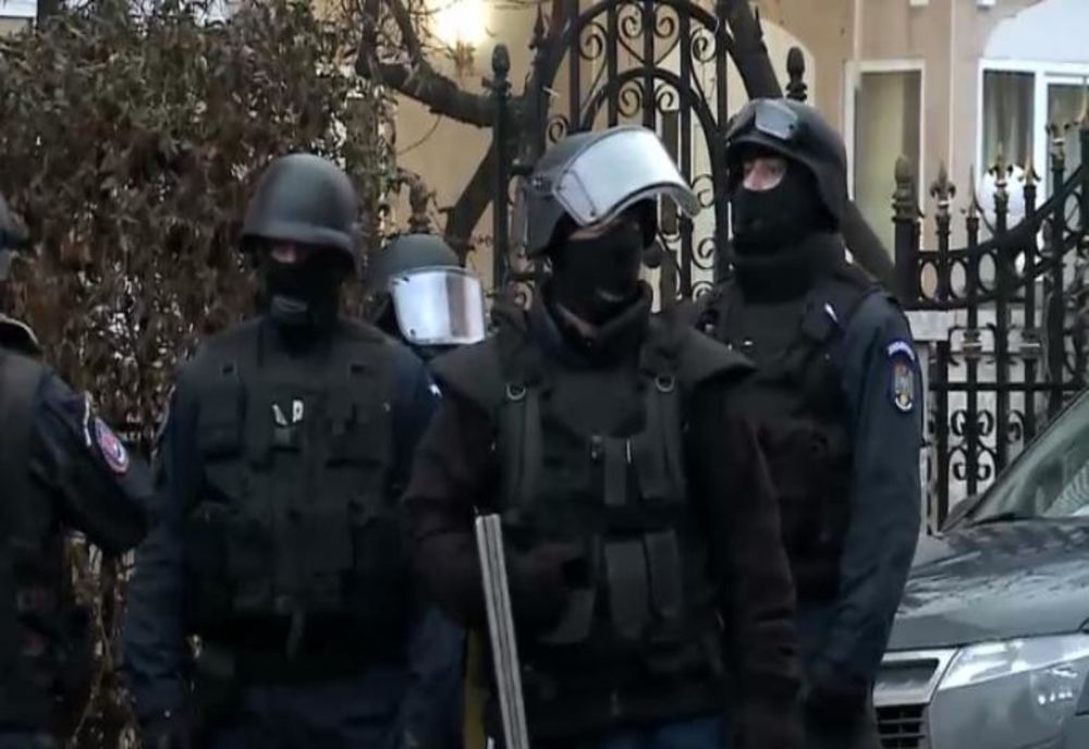 Razie ale poliţiştilor şi jandarmilor în mai multe localităţi din judeţul Giurgiu