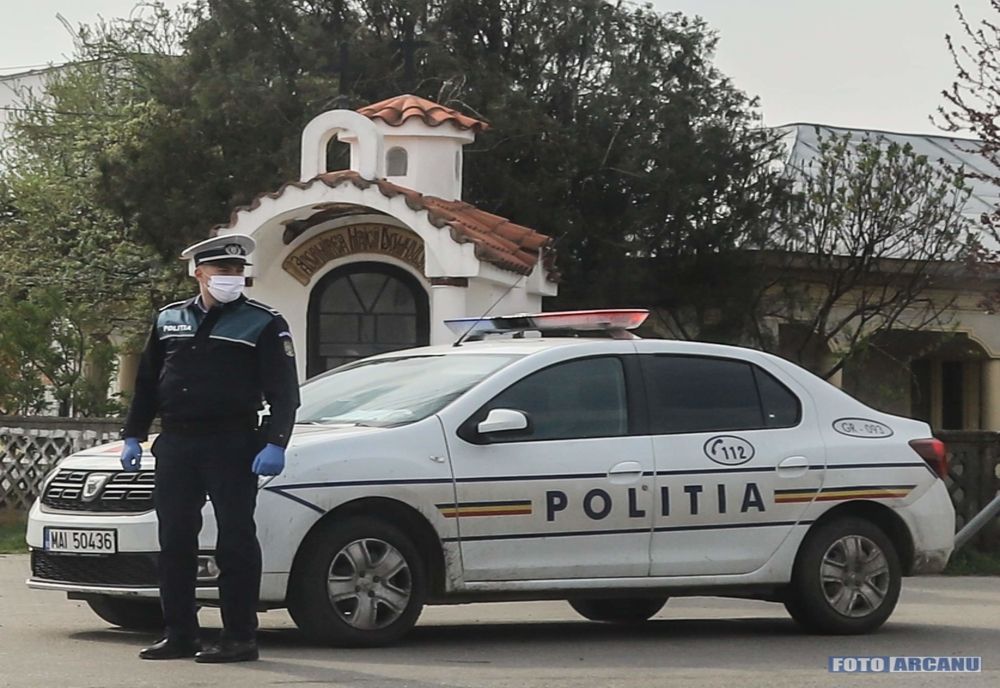 Razii ale polițiștilor la persoane aflate în izolare și la societăți comerciale