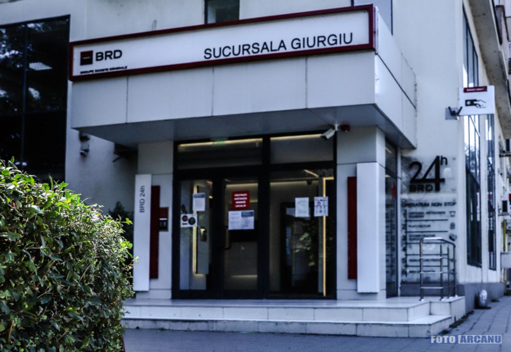 Un caz de COVID, confirmat la o bancă din Giurgiu