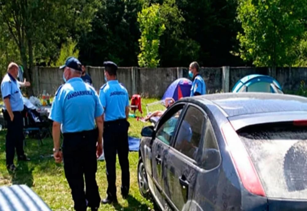 Bărbatul infectat din Giurgiu prins la grătar în Sinaia și-a luat cu el soția și copilul, și aceștia infectați cu COVID