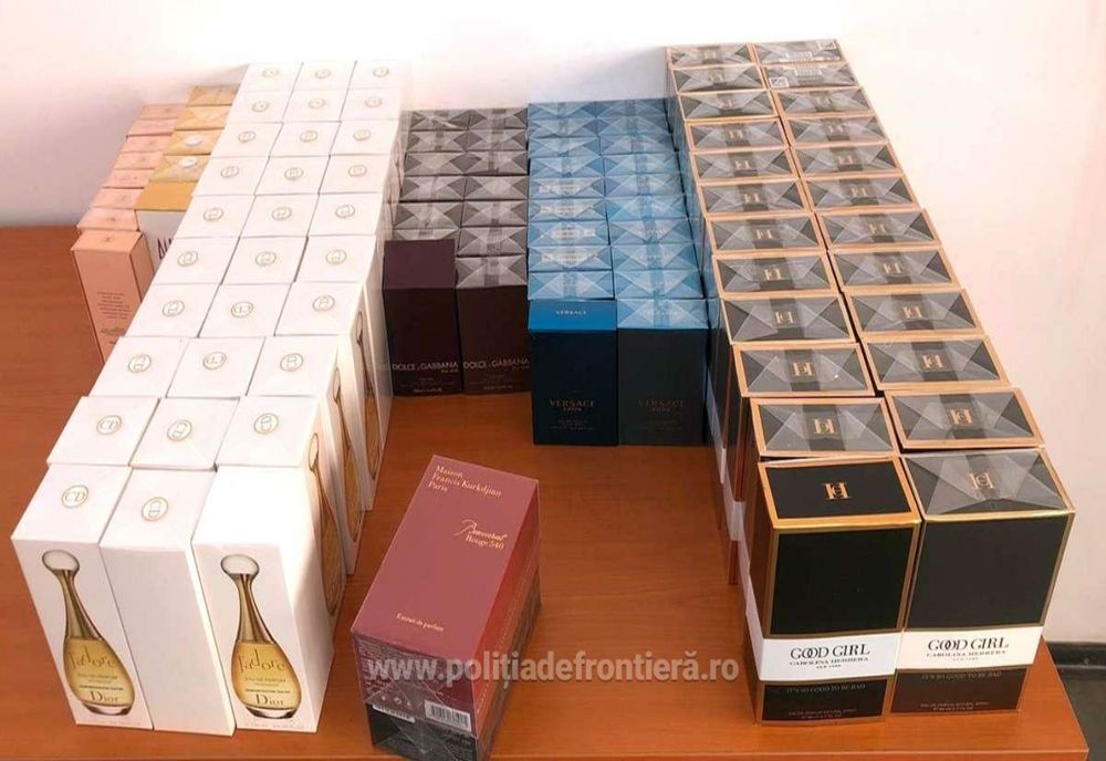 Parfumuri contrafăcute de peste 73.000 lei, confiscate la Giurgiu