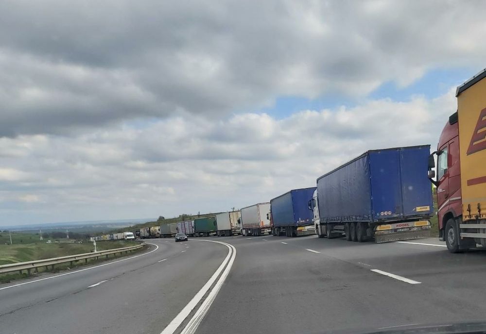 Trafic oprit temporar în Punctul de Trecere a Frontierei Giurgiu 