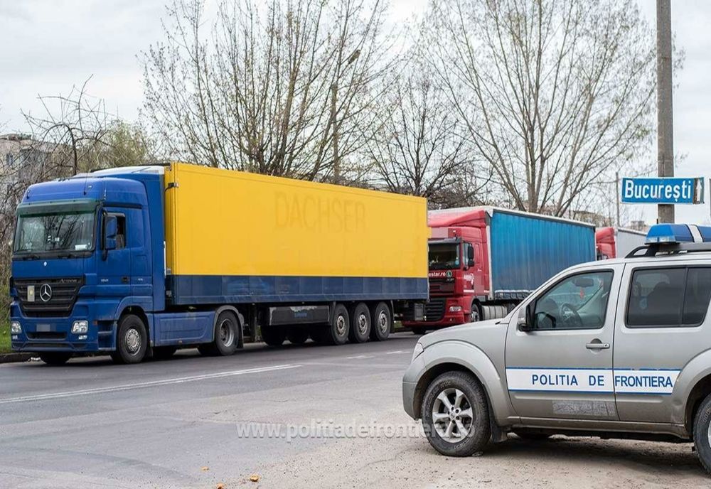 Bunuri contrafăcute, în valoare de 50.000 euro, descoperite în Vama Giurgiu  