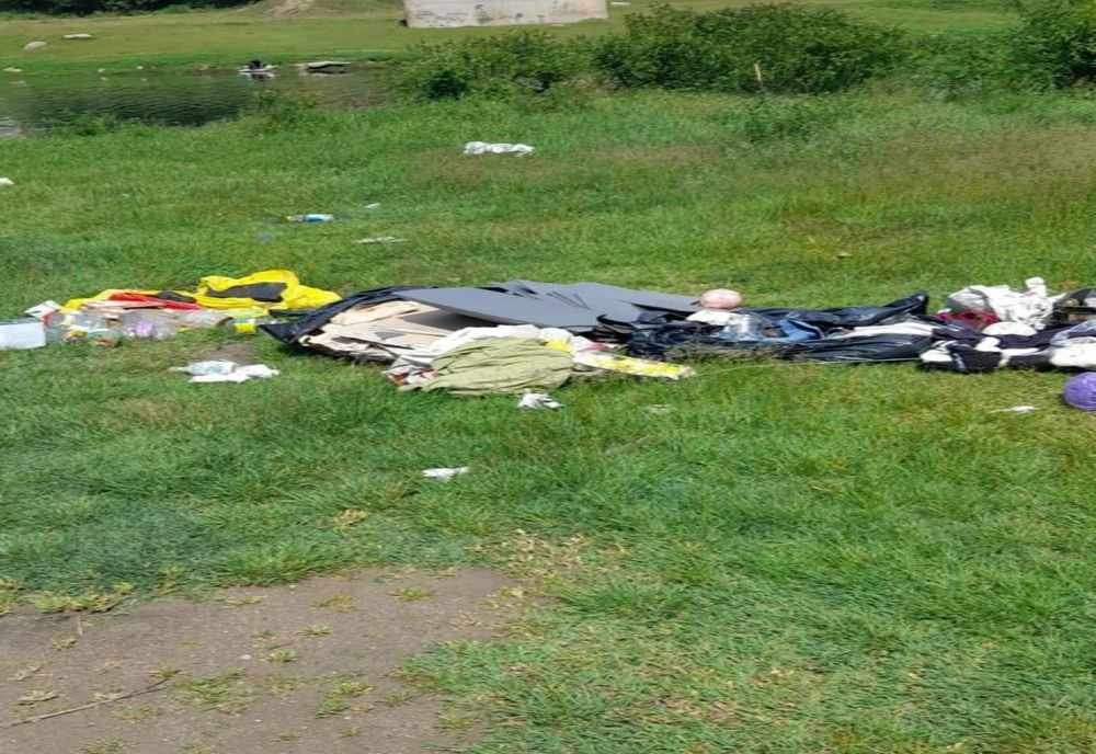 Amenzi aplicate de polițiștii locali din Giurgiu pentru depozitarea neautorizată a gunoaielor