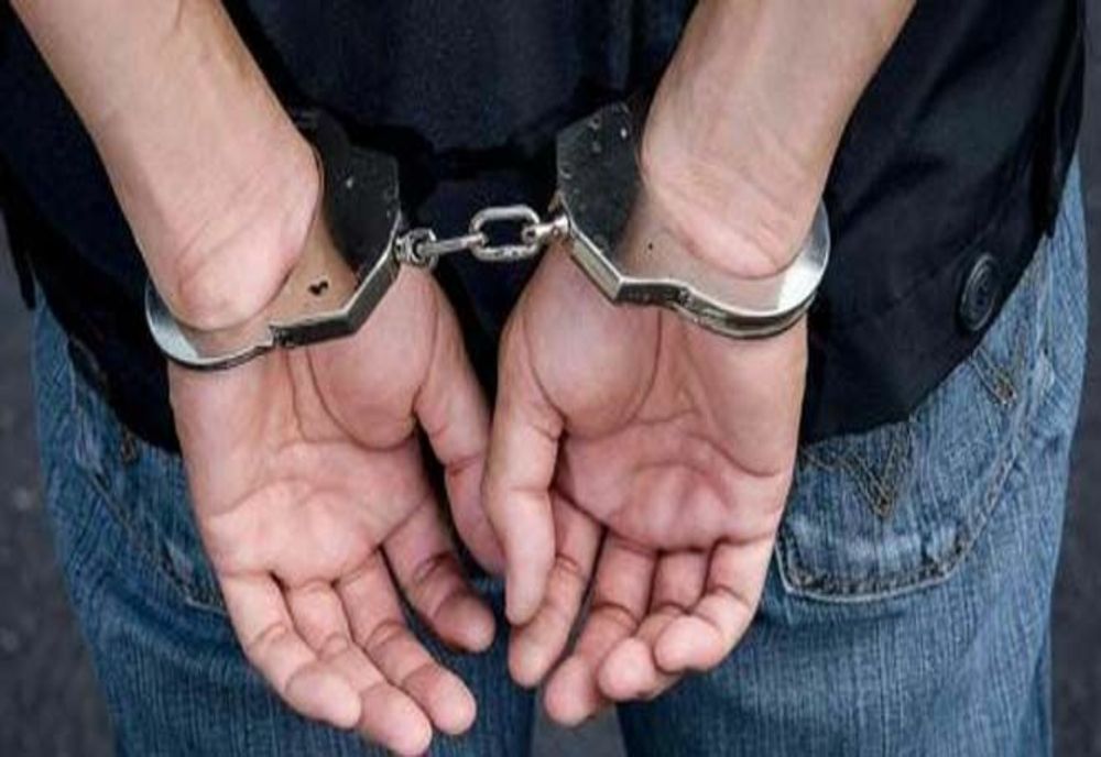 Tânăr condamnat pentru furt, prins de polițiști și depus în penitenciar