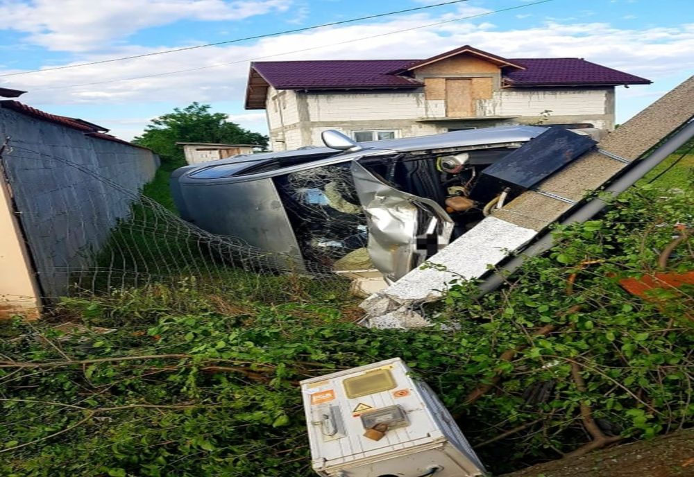 Giurgiu. Patru persoane au primit îngrijiri medicale în urma unui accident rutier