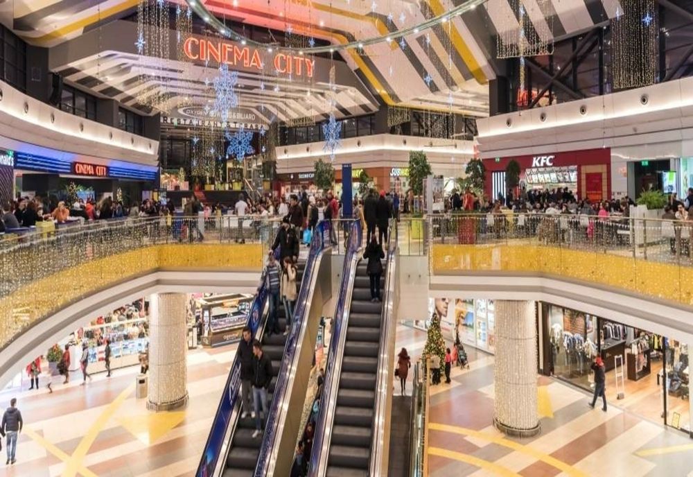 Nevaccinaţii pot intra în Mall-uri şi instituţii publice în anumite condiţii